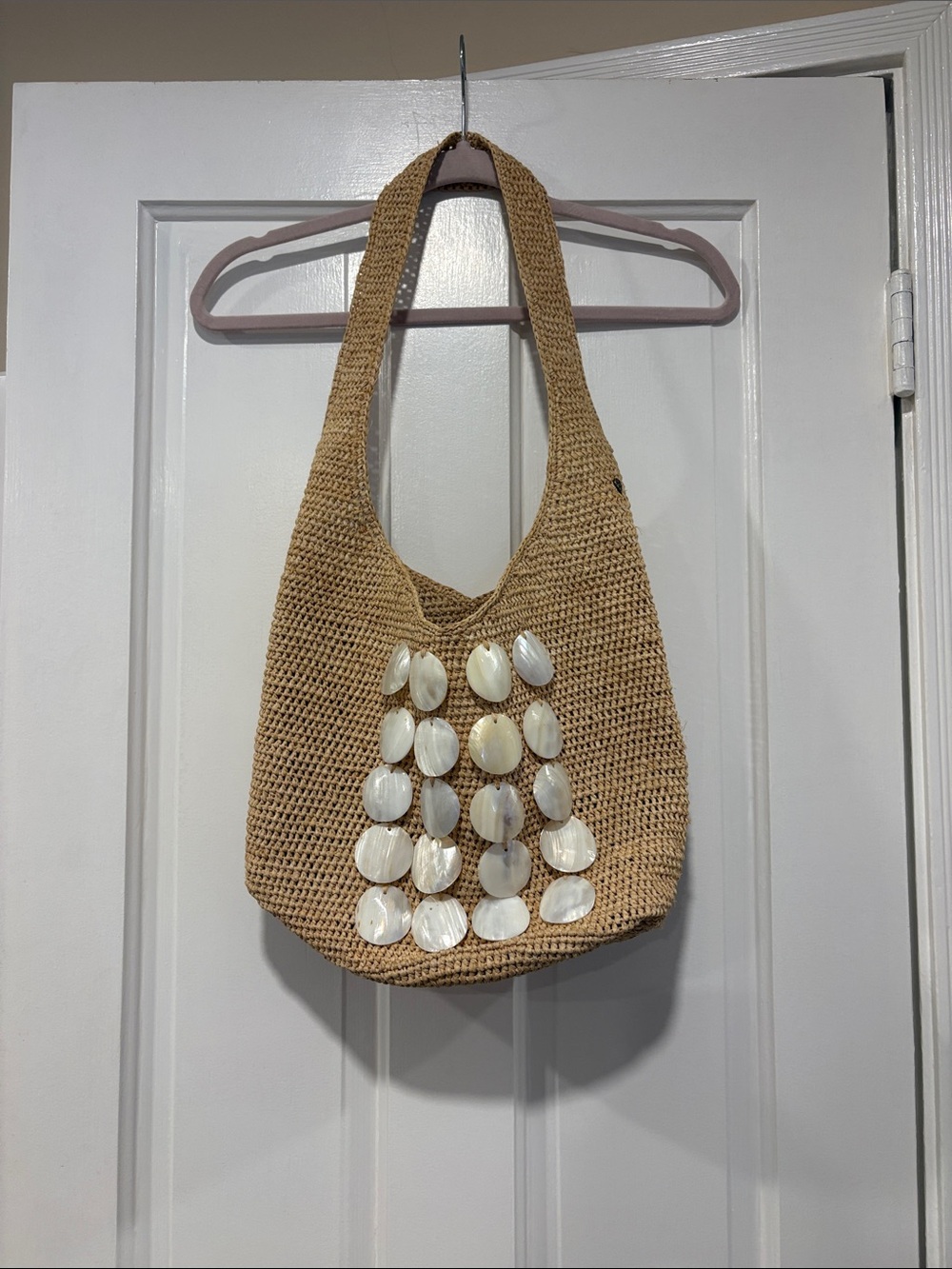 NWOT Helen Kaminski Woven Shell-Accent Tote Beach Bag - Natural Raffia Bohemian